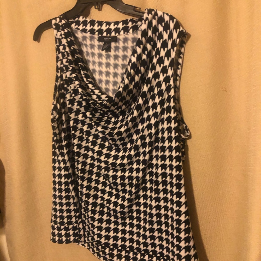 Alfani sleeveless blouse